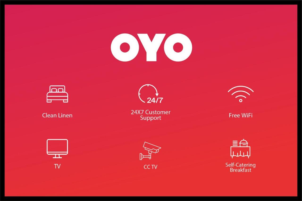 Oyo 22221 Yadav Hotel Bhiwadi Buitenkant foto