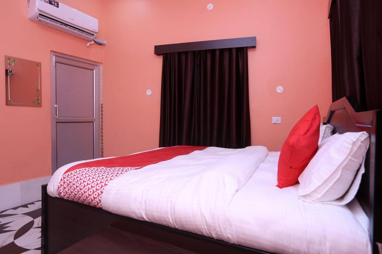 Oyo 22221 Yadav Hotel Bhiwadi Buitenkant foto