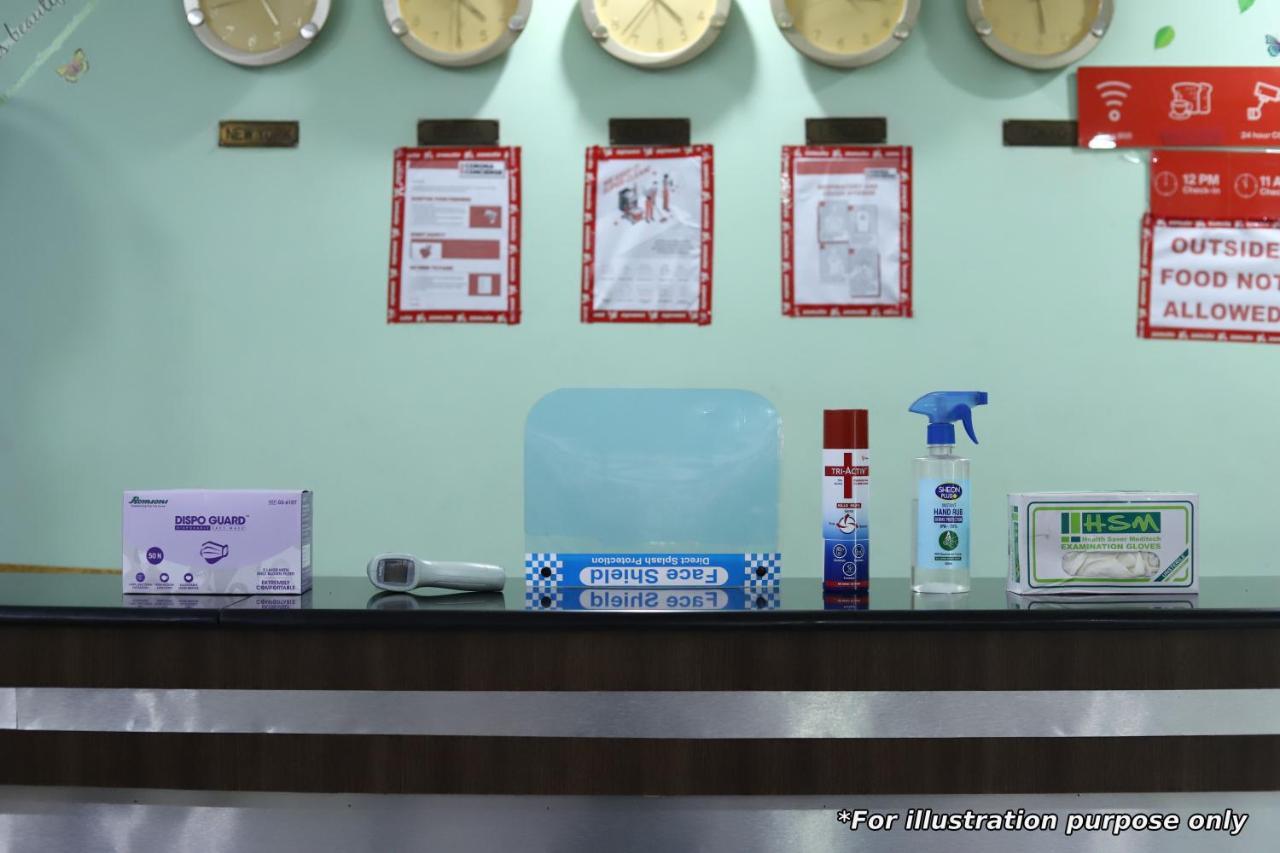 Oyo 22221 Yadav Hotel Bhiwadi Buitenkant foto